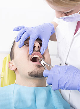 wisdom teeth removal specialist